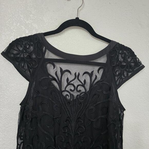 Guess Floral-Ruffled Hem Women's Mesh / Lace Dress In Size 4 - Picture 6 of 9